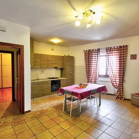 In Sleeps 4 1 *