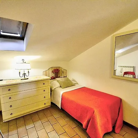 Апартаменты In Sleeps 4 1 Ассизи