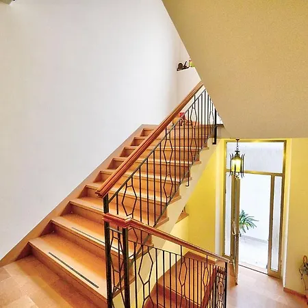 In Sleeps 4 1 Ассизи